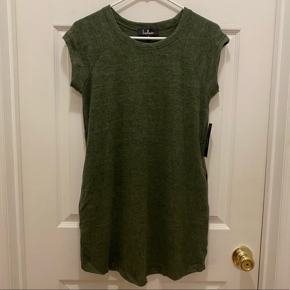 Lulu’s forest green comfy casual shift dress